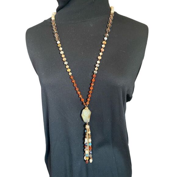 Glass beaded natural necklace with tassels - Picture 3 of 7